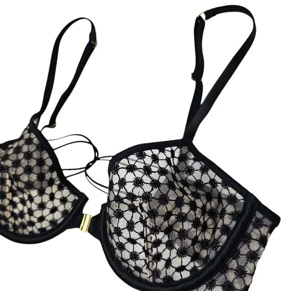 Victoria's Secret Unlined Demi Bra, Sheer, Front Close, Strappy Back, Size 32C - Picture 5 of 6